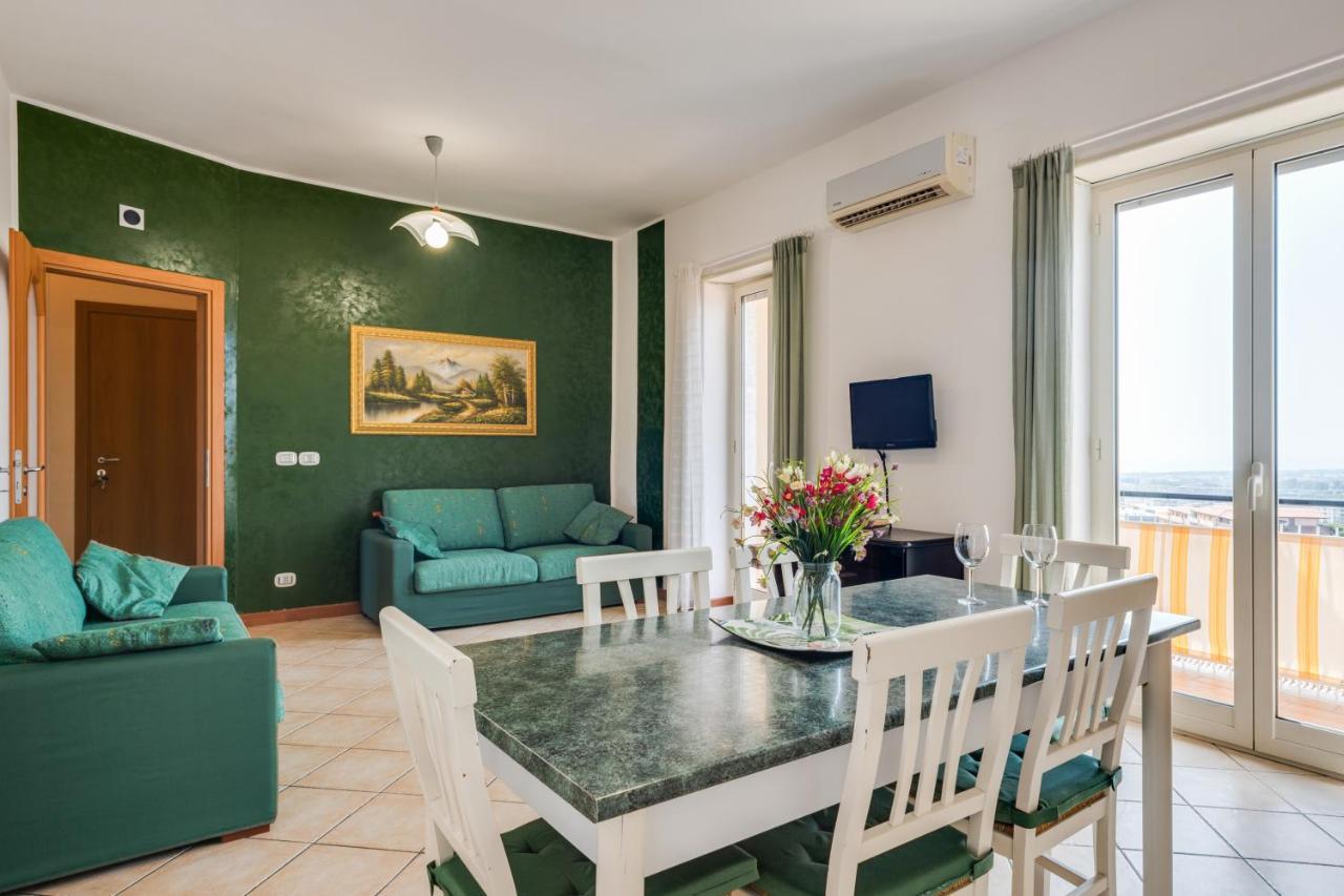Roomy And Bright Apartment With Balconies X6 Catania Eksteriør billede